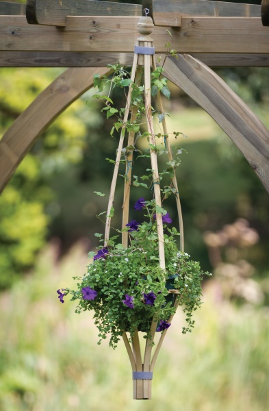 NEW HANGING FLOWERBELL WOODEN PRESSURE TREATED (0.36 x 0.36 x 1.5 m)